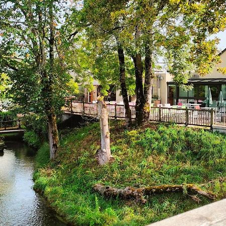 Meuble De Tourisme Au Coeur Du Village A Aramits , Haut Bearn Buitenkant foto