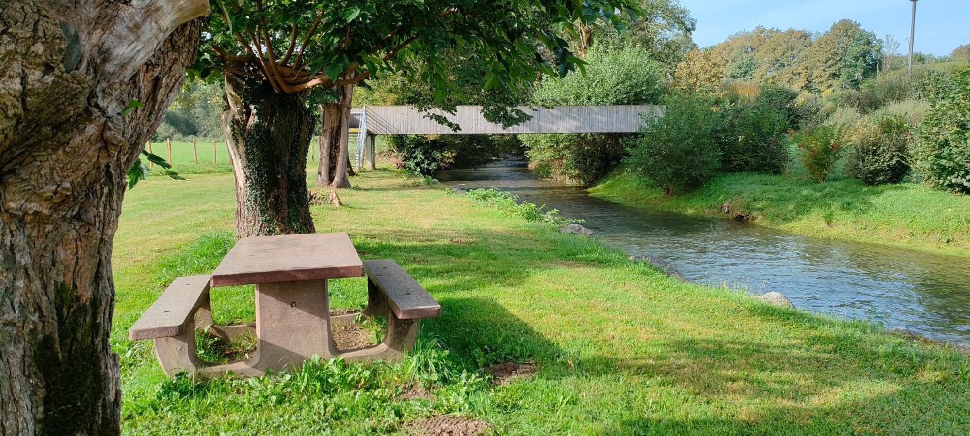 Meuble De Tourisme Au Coeur Du Village A Aramits , Haut Bearn Buitenkant foto